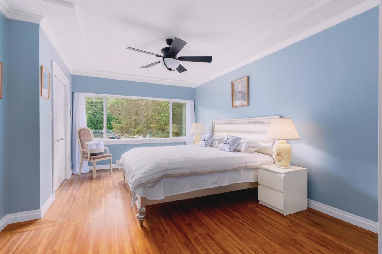 Lovely 3 Bedroom Port Moody Spacious Home 6 People Free Parking Buitenkant foto