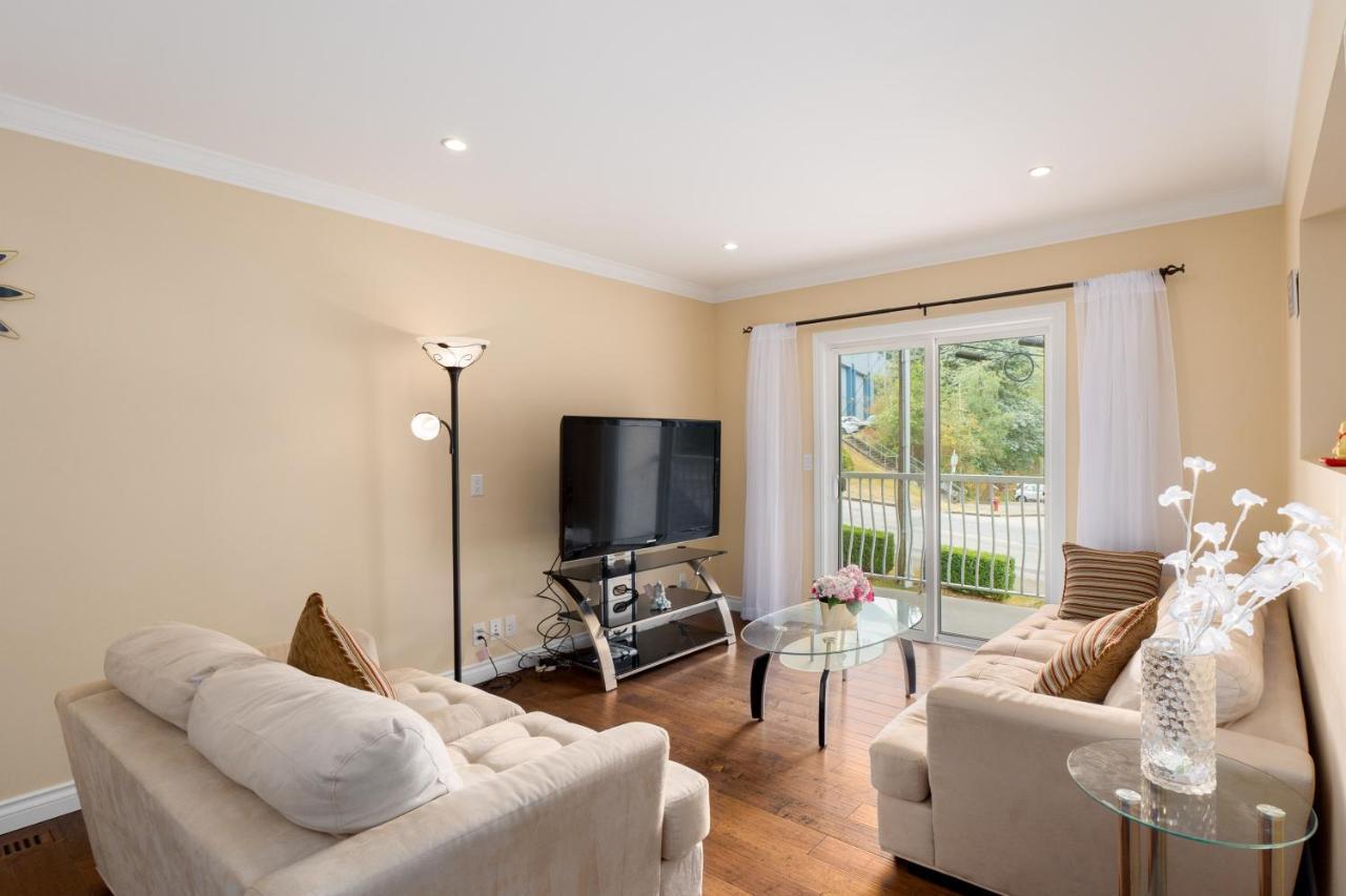 Lovely 3 Bedroom Port Moody Spacious Home 6 People Free Parking Buitenkant foto